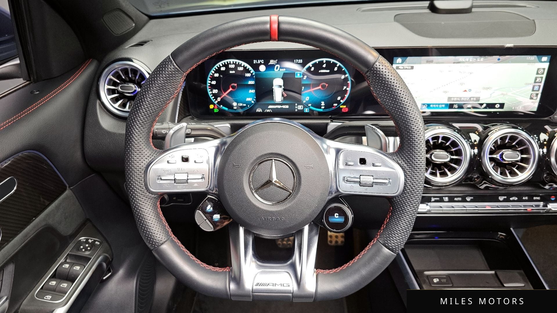 Mercedes-Benz GLB-Class X247 2022 — миниатюра 12