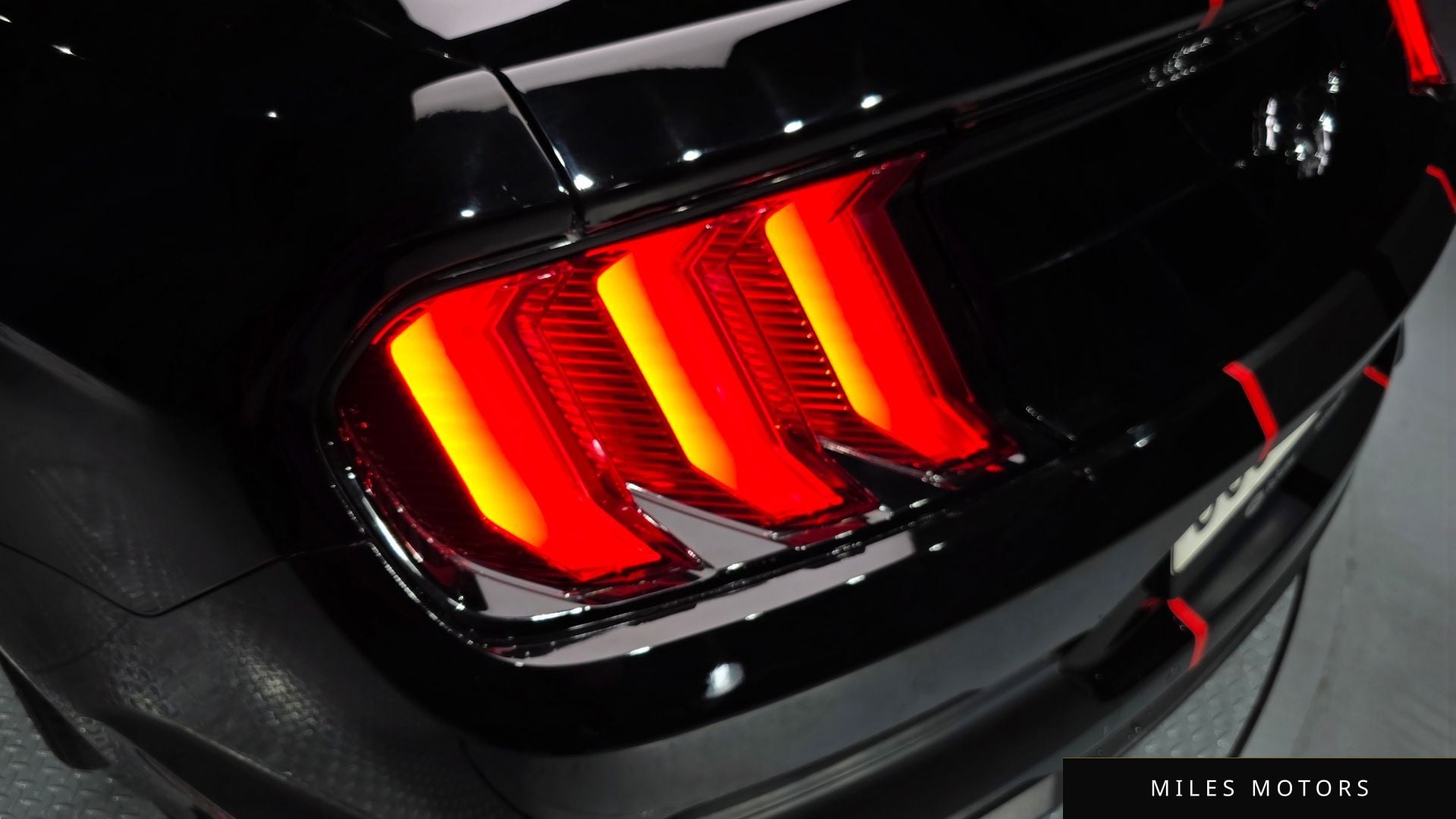 Ford Mustang 2019 — миниатюра 9