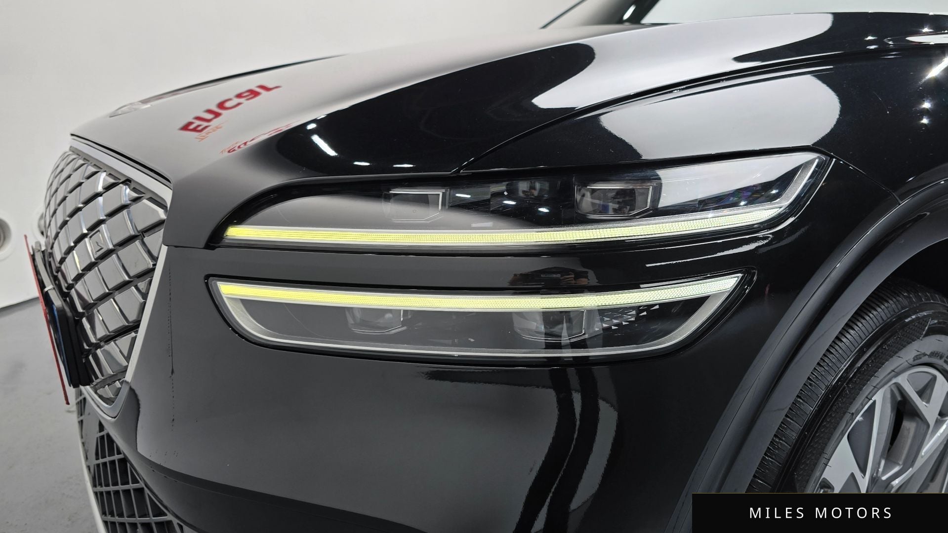 Genesis GV70 2022 — миниатюра 8
