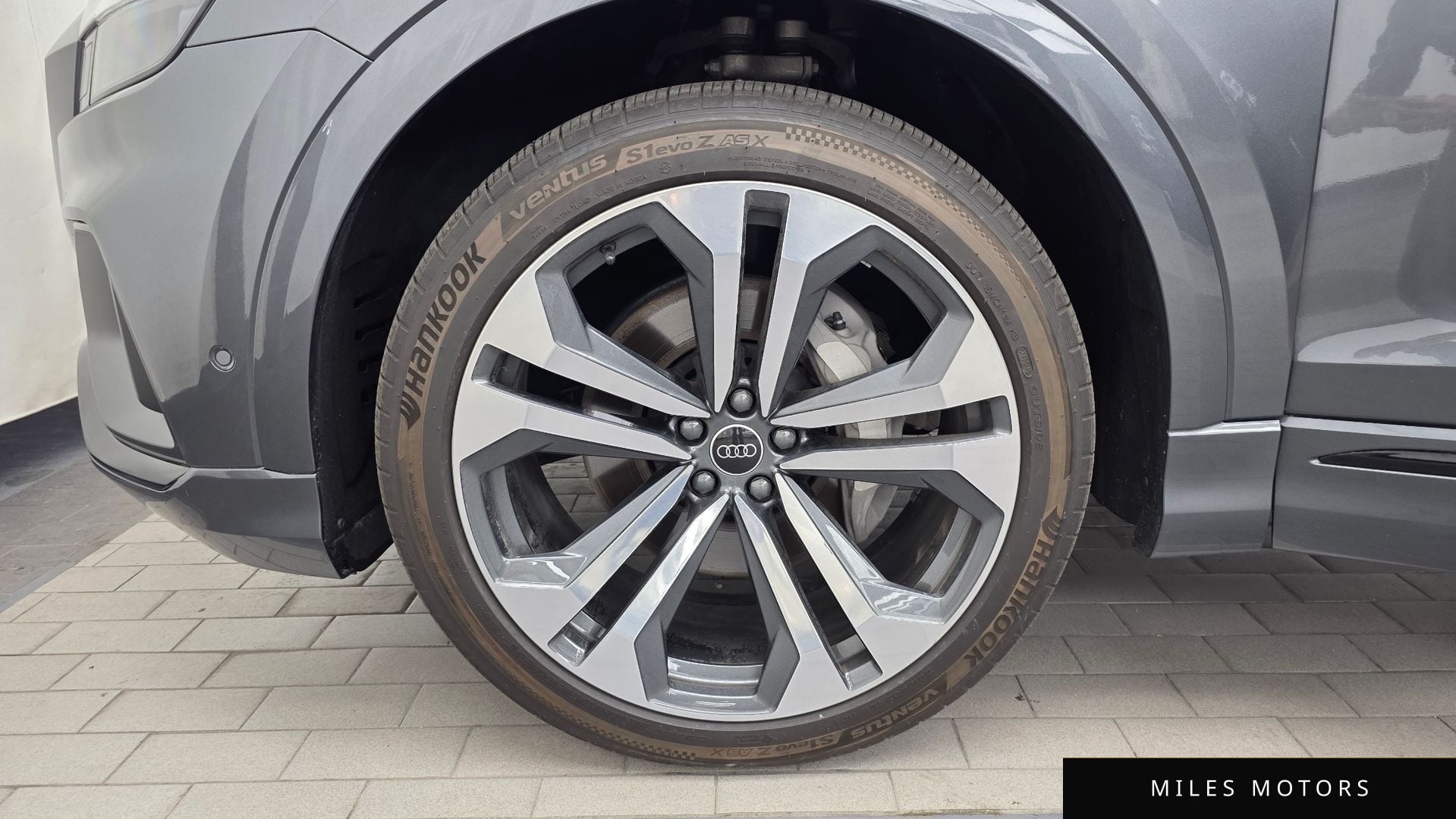 Audi Q8 (4M) 2023 — миниатюра 5