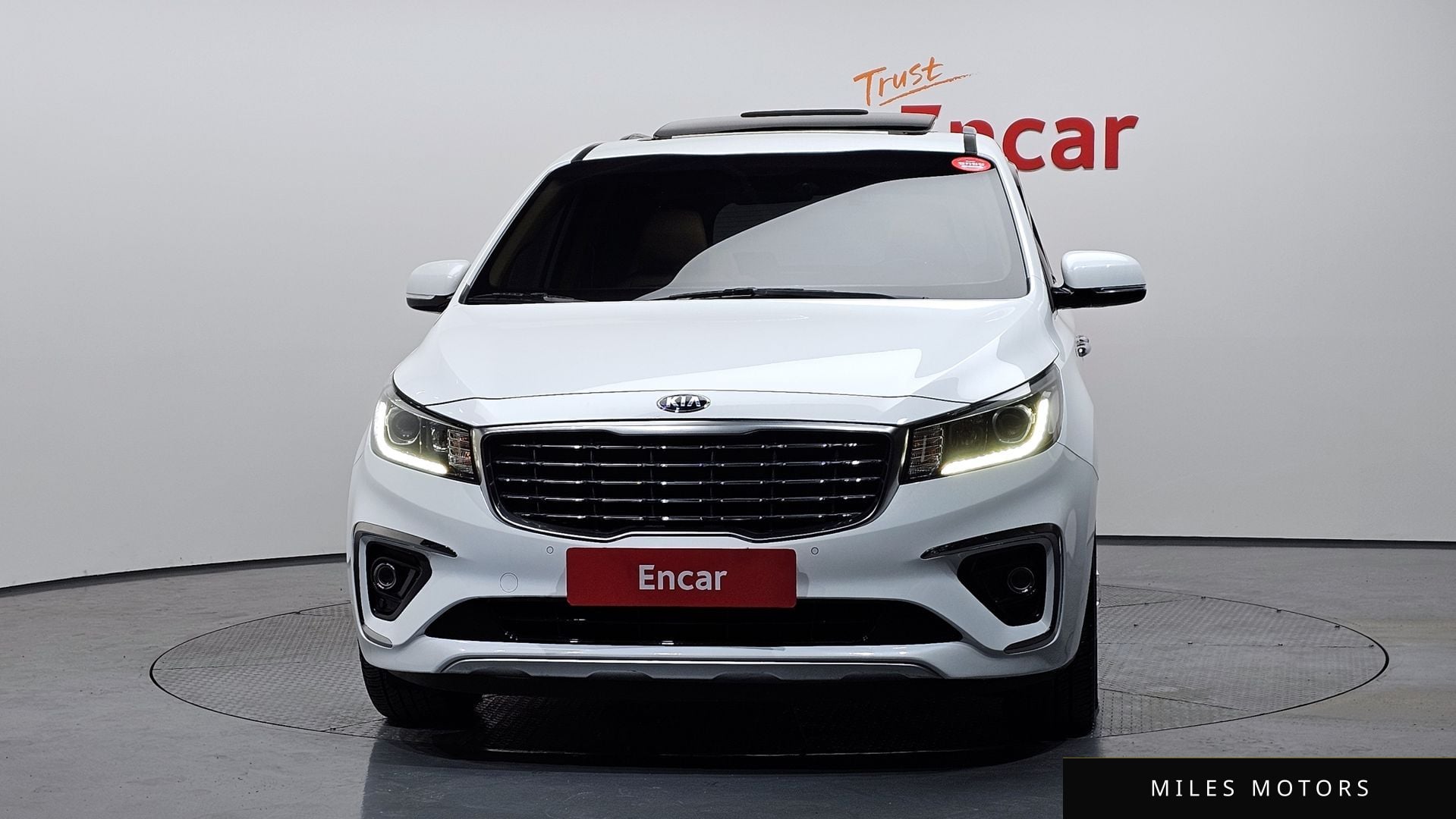 Kia Canival 2020 — миниатюра 3