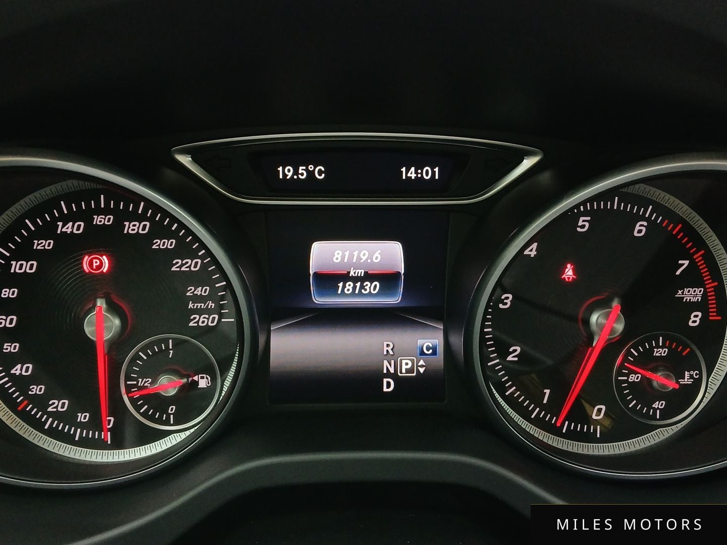 Mercedes-Benz GLA-Class X156 2018 — миниатюра 8