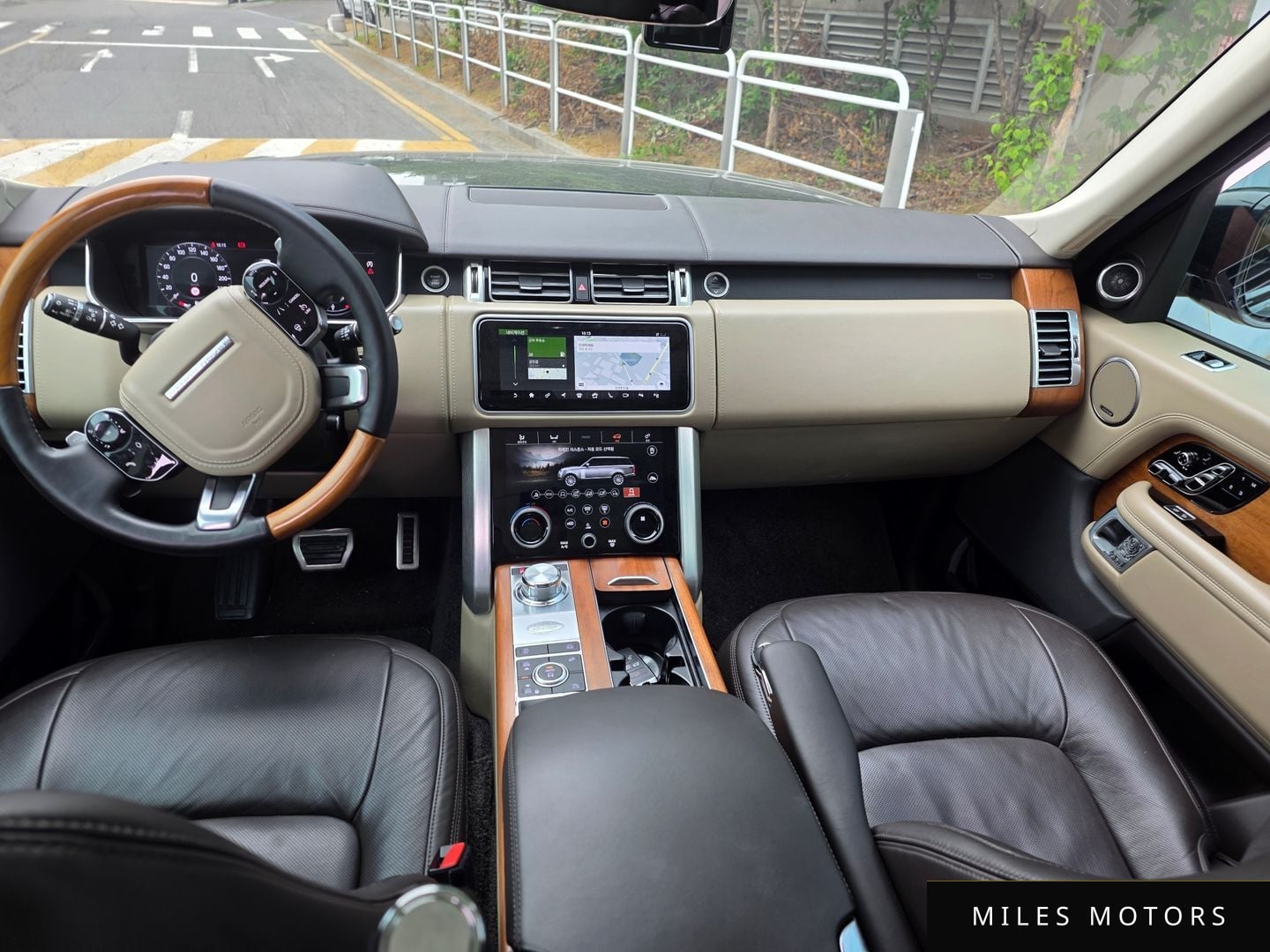 Land Rover Range Rover 2020 — миниатюра 5
