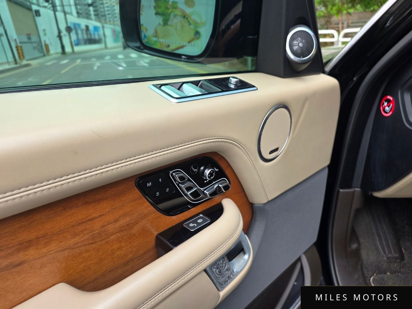 Land Rover Range Rover 2020 — миниатюра 8