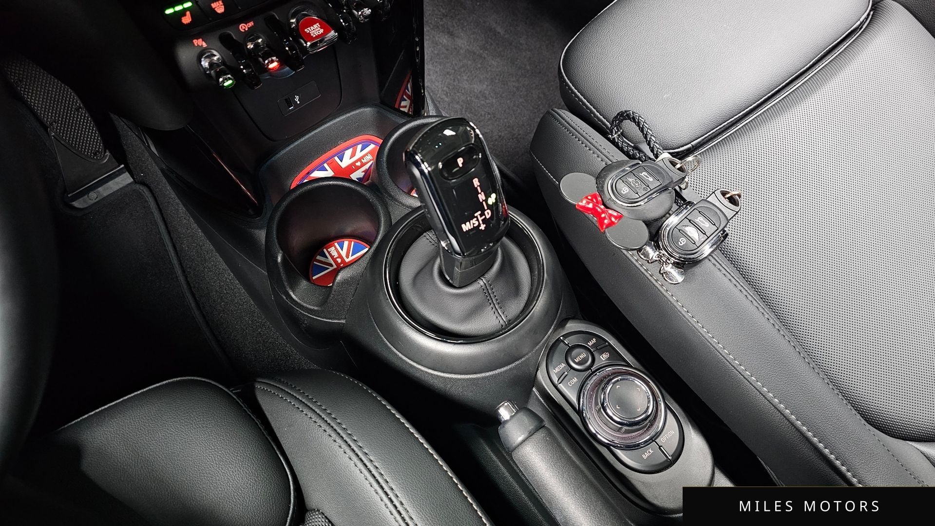 MINI Cooper 2023 — миниатюра 12