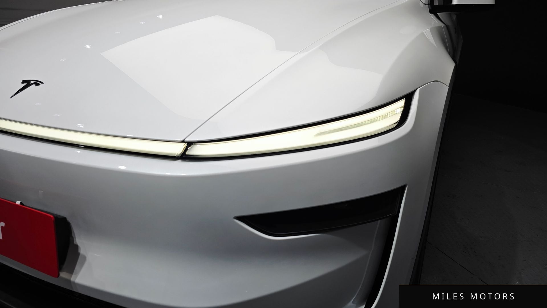 Tesla Model Y 2025 — миниатюра 8