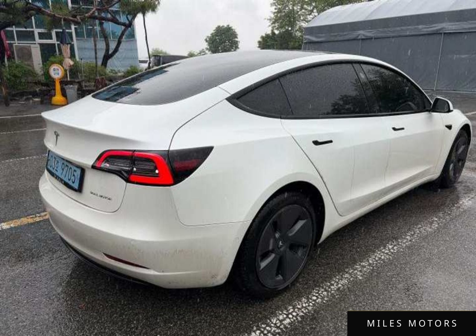 Tesla Model 3 2022 — миниатюра 6