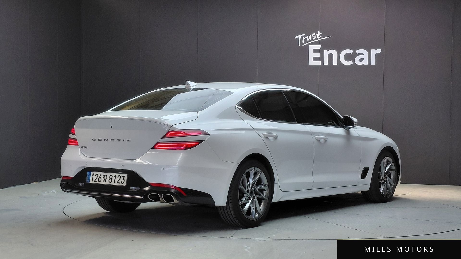 Genesis G70 2023 — миниатюра 2