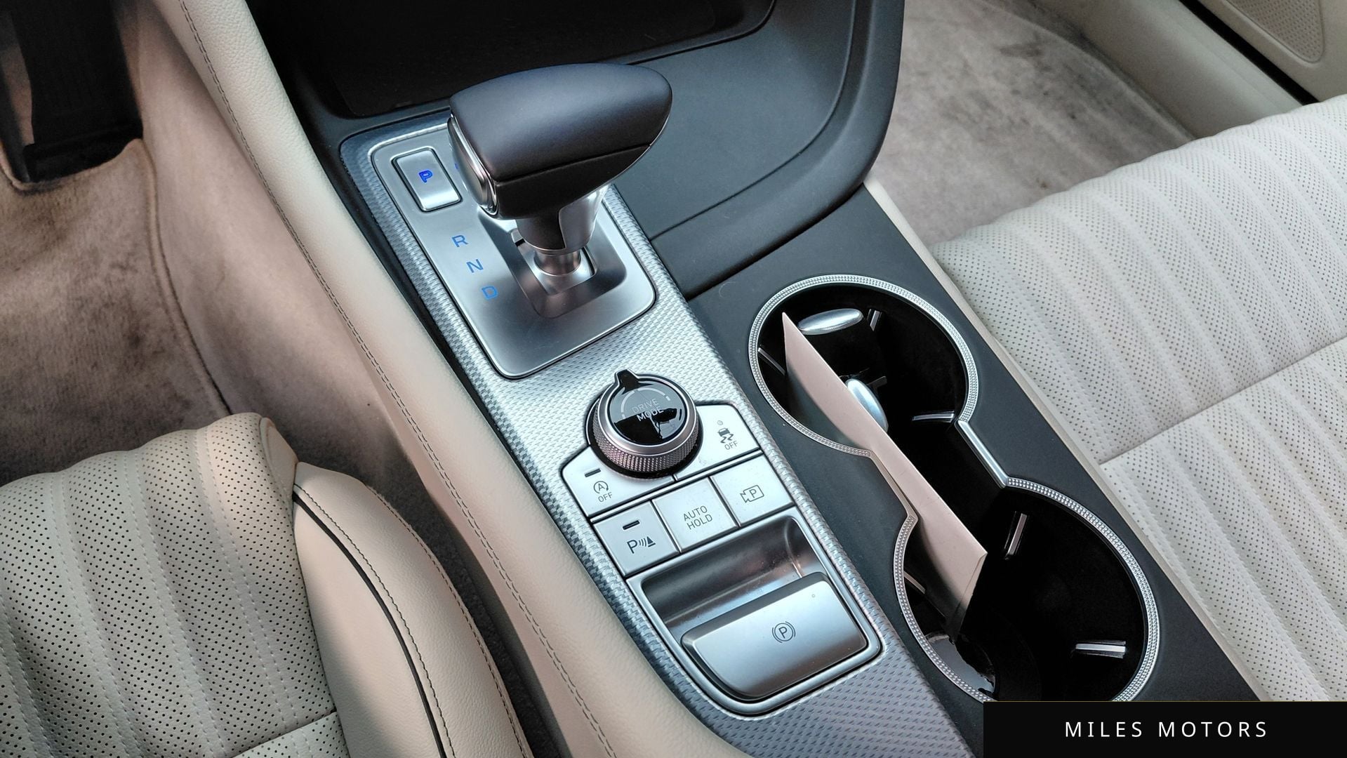 Genesis G70 2023 — миниатюра 12