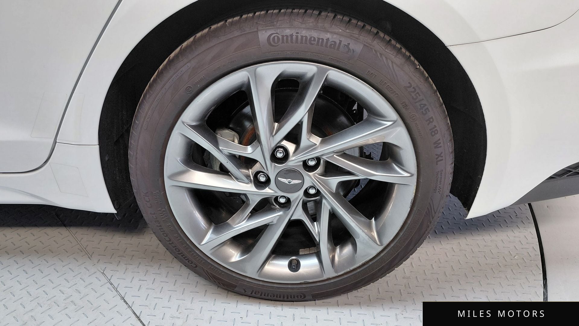 Genesis G70 2023 — миниатюра 7