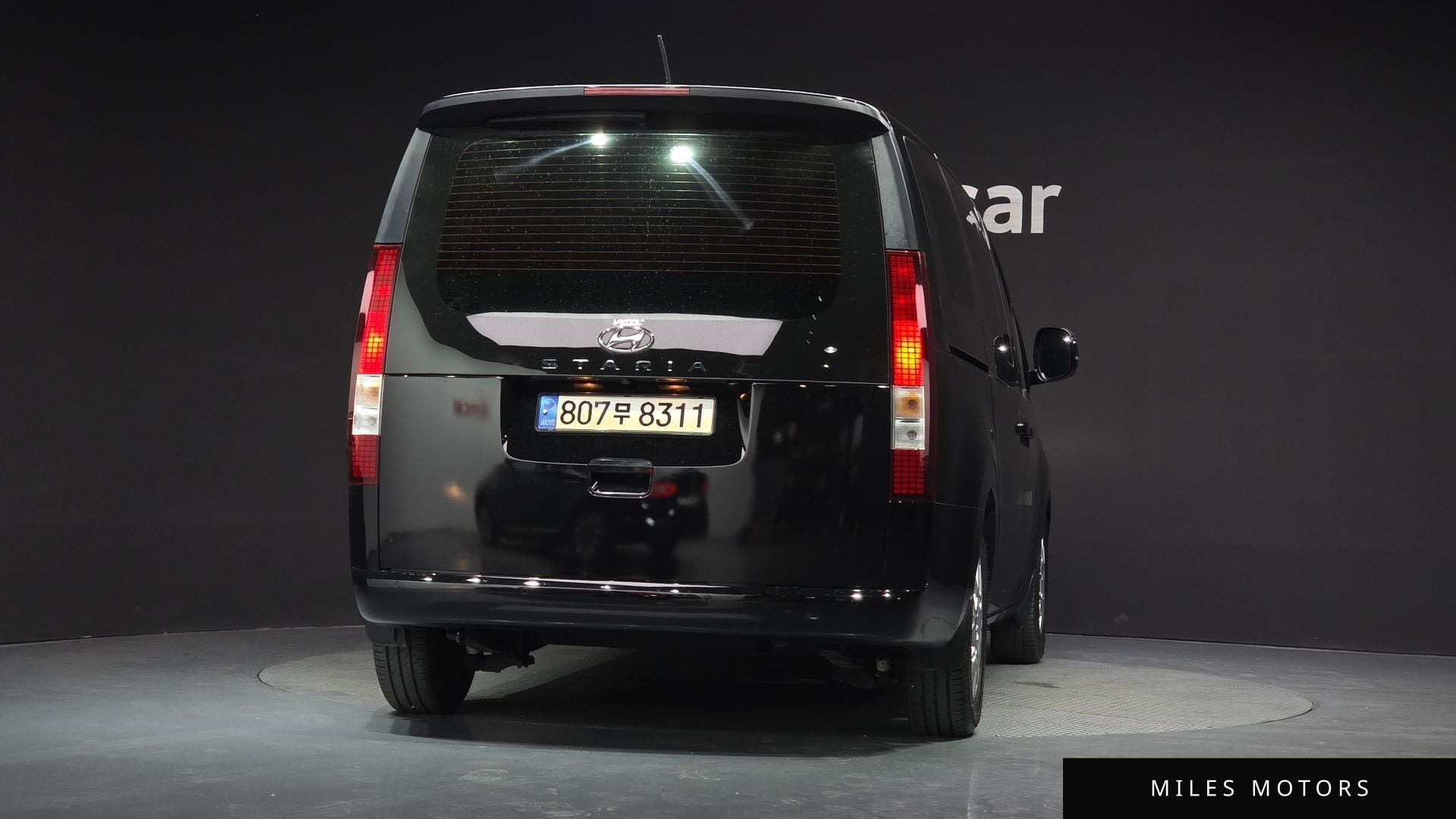 Hyundai Staria 2023 — миниатюра 4
