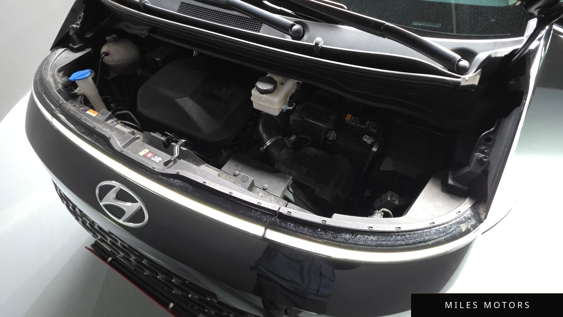 Hyundai Staria 2023 — миниатюра 6