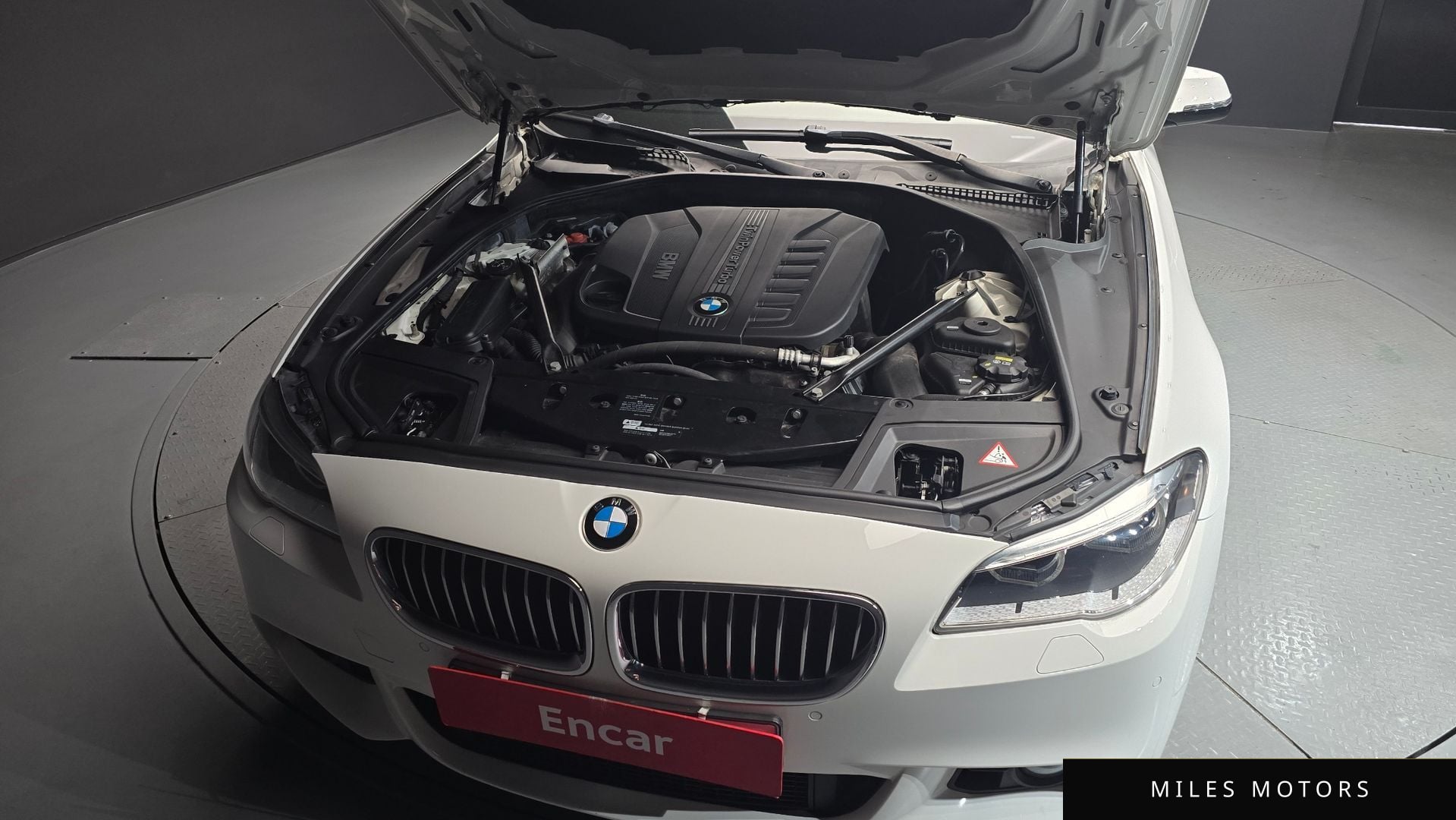 BMW 5 Series (F10) 2016 — миниатюра 6