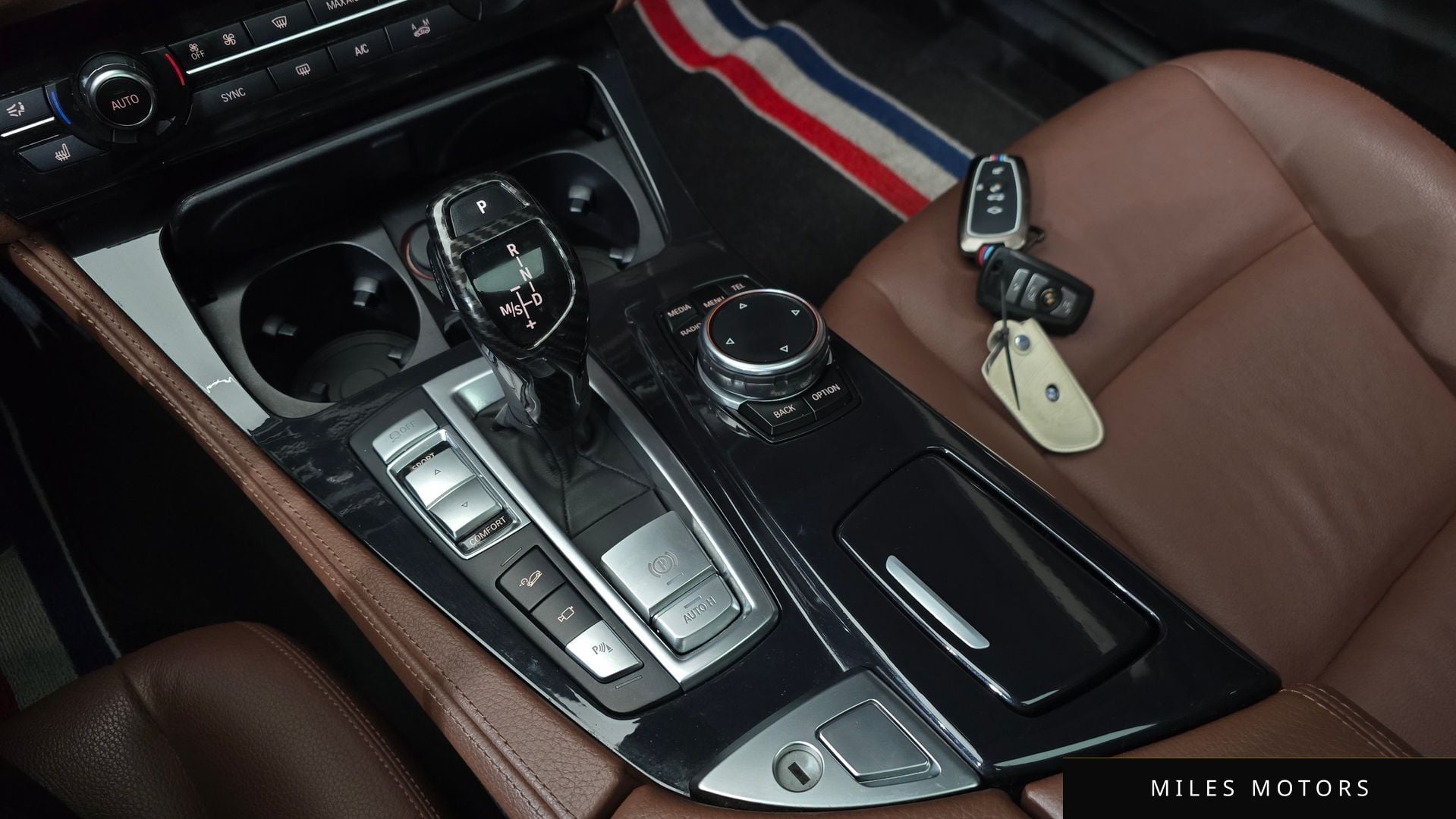 BMW 5 Series (F10) 2016 — миниатюра 9