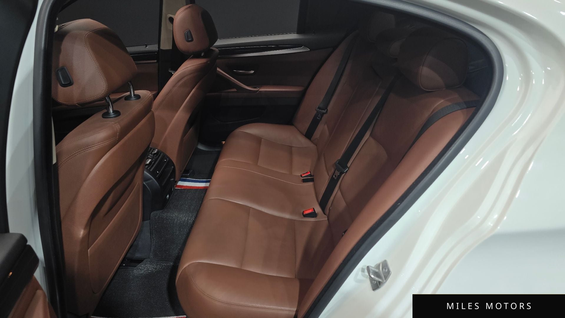 BMW 5 Series (F10) 2016 — миниатюра 11