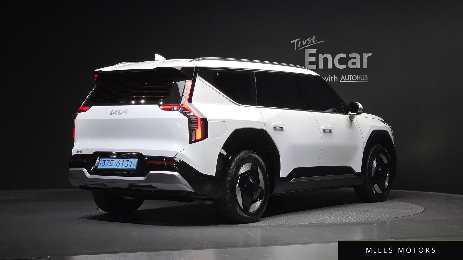 Kia EV9 2026 — миниатюра 2