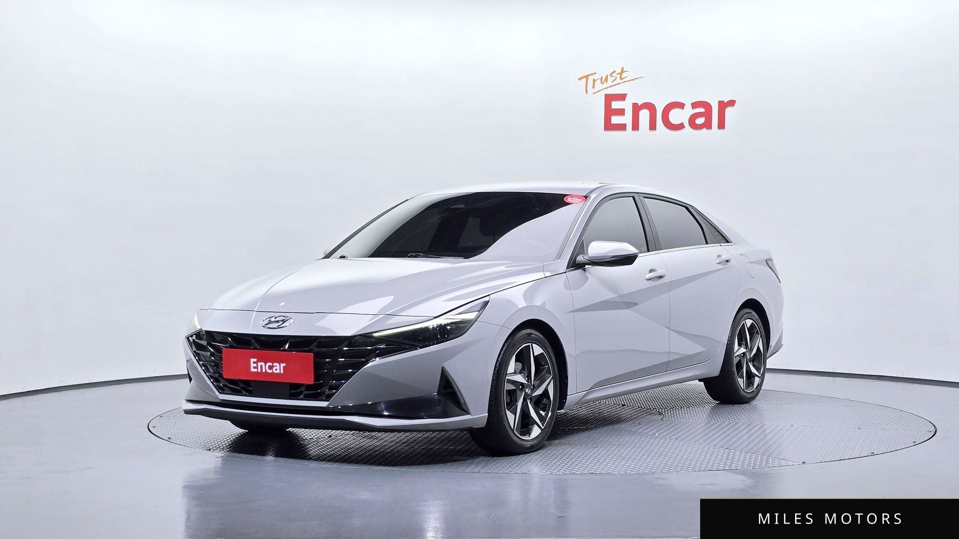 Hyundai AVANTE 2021 — фото 1 из 12