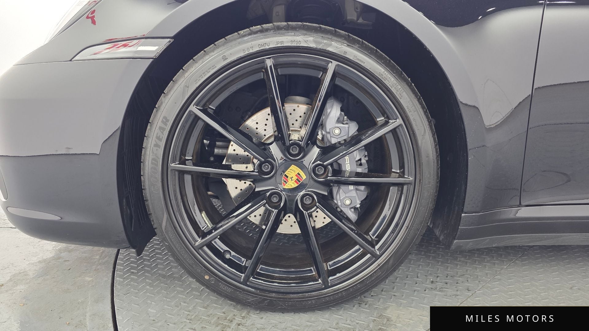 Porsche 911 (992) 2021 — миниатюра 5