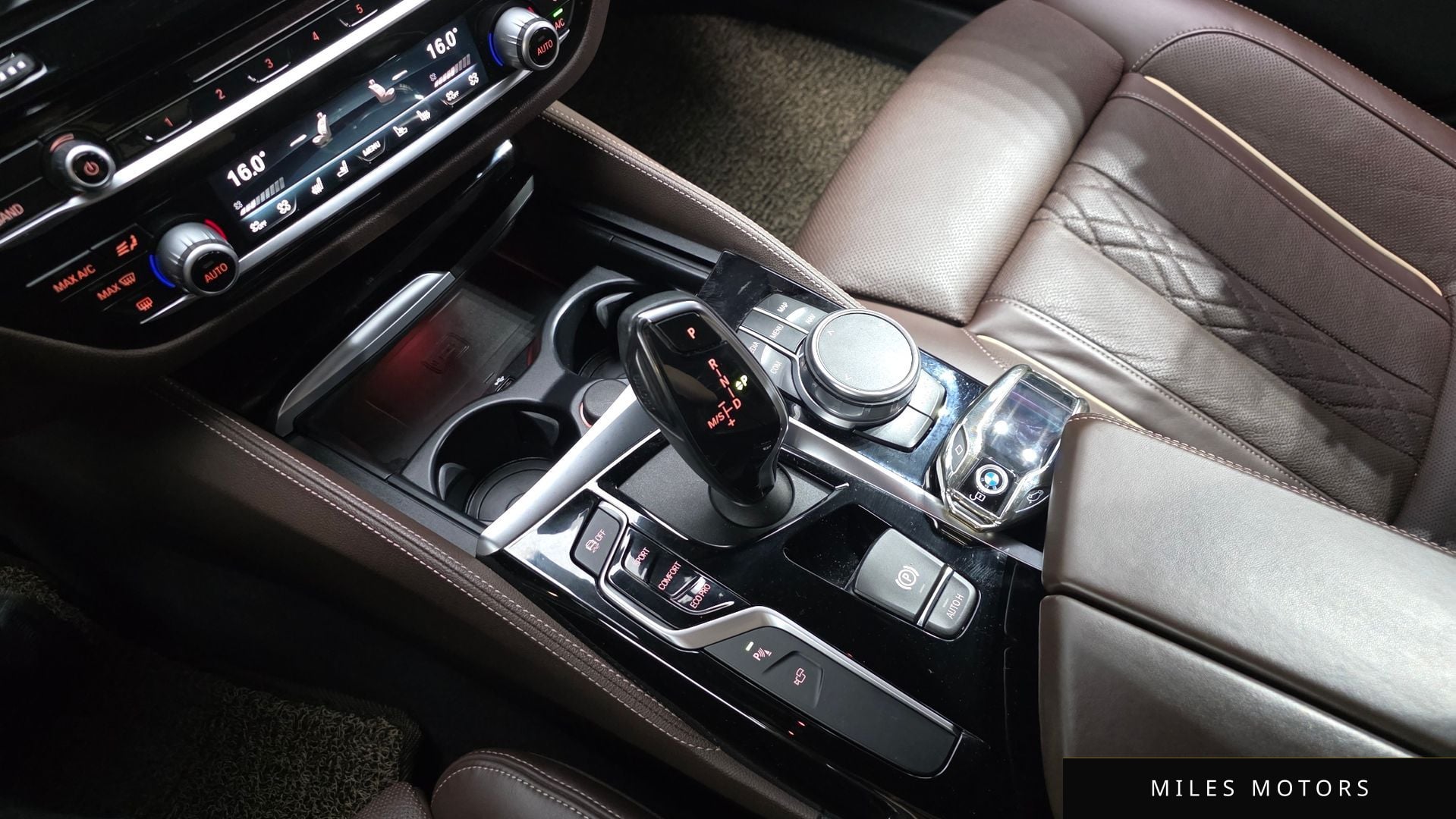 BMW 5 Series (G30) 2019 — миниатюра 9