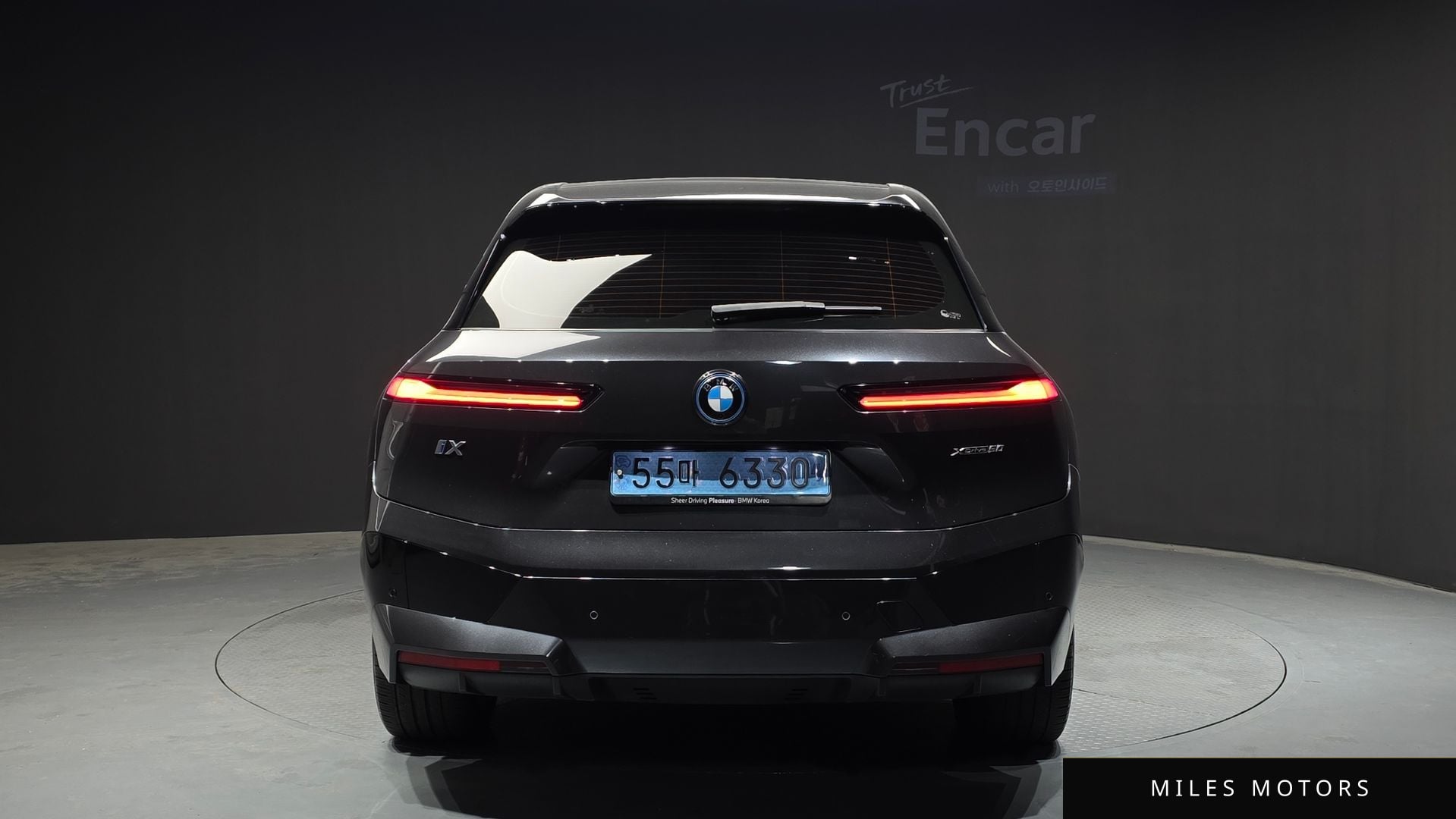 BMW iX 2023 — миниатюра 4