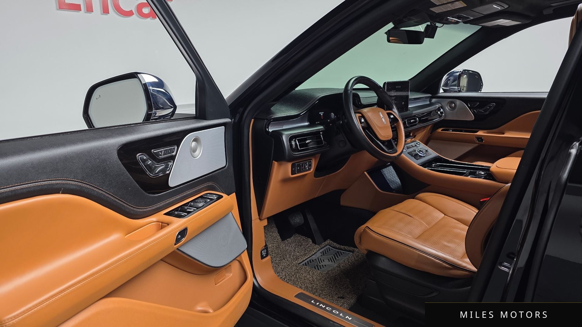 Lincoln Aviator 2021 — миниатюра 12