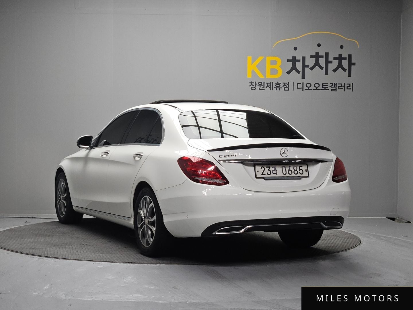 Mercedes-Benz C-Class W205 2016 — миниатюра 3