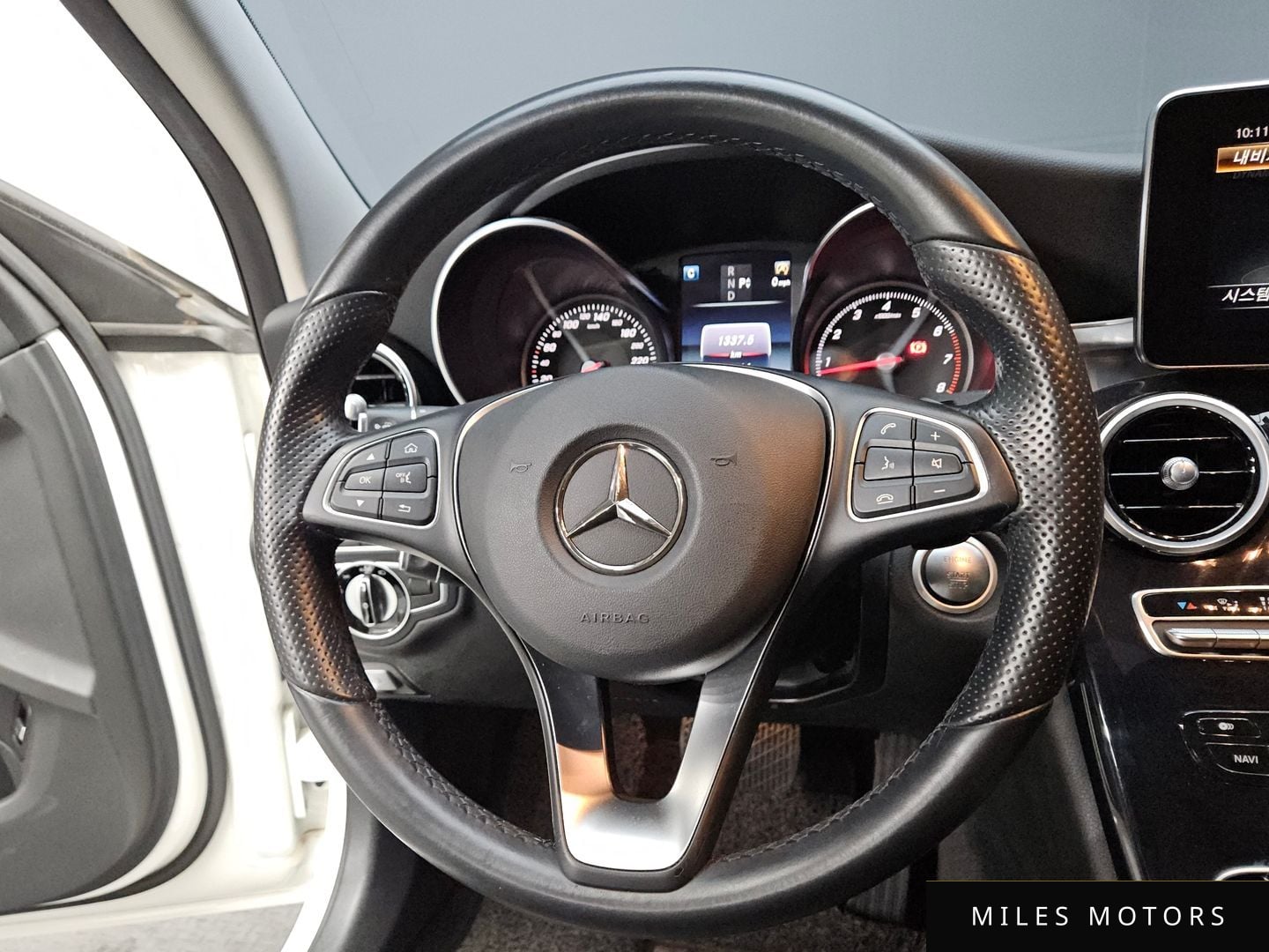 Mercedes-Benz C-Class W205 2016 — миниатюра 10