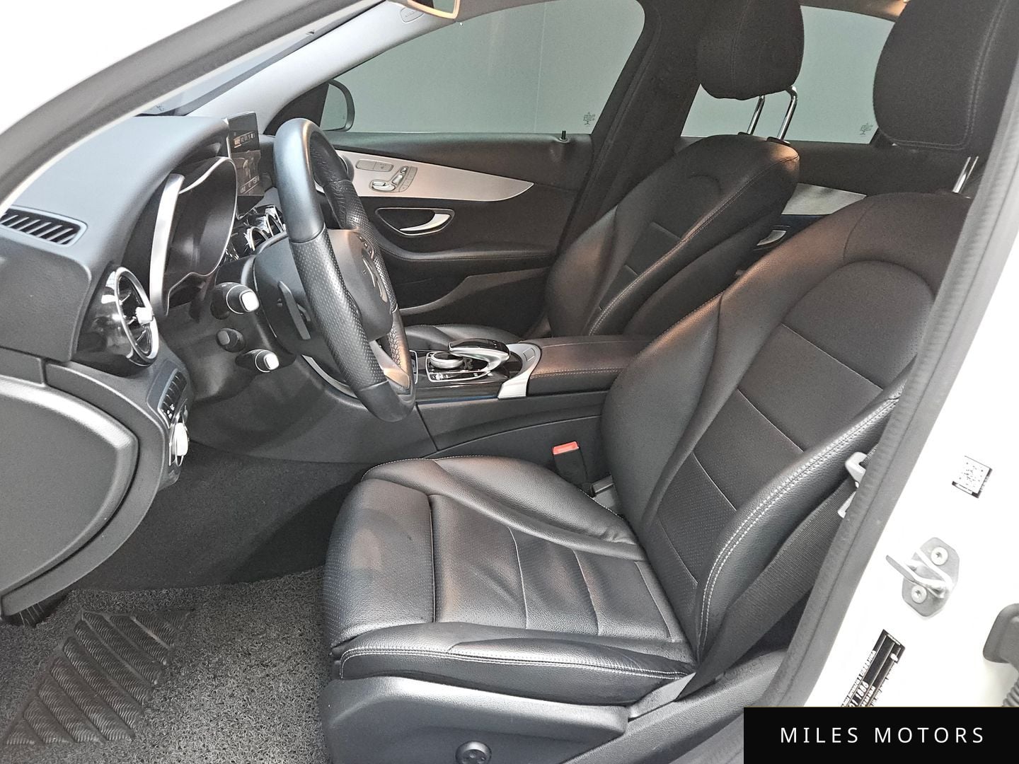 Mercedes-Benz C-Class W205 2016 — миниатюра 11