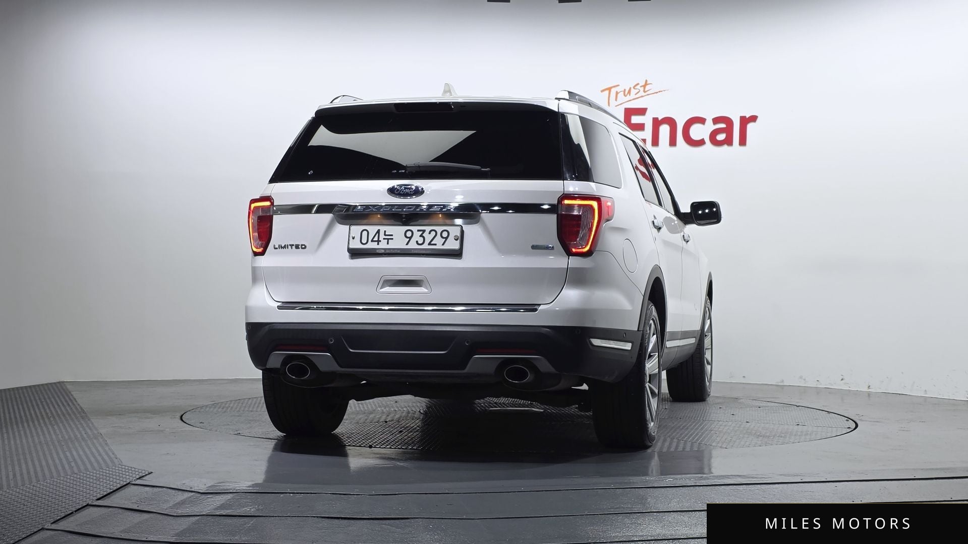 Ford Explorer 2019 — миниатюра 4