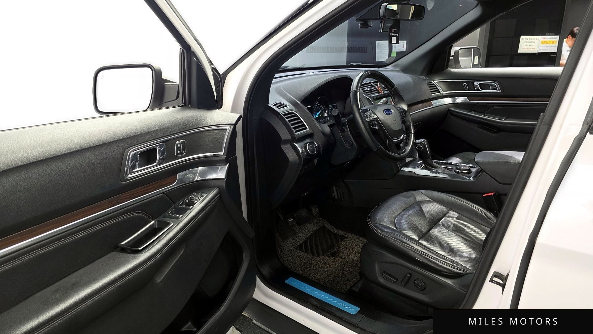 Ford Explorer 2019 — миниатюра 10