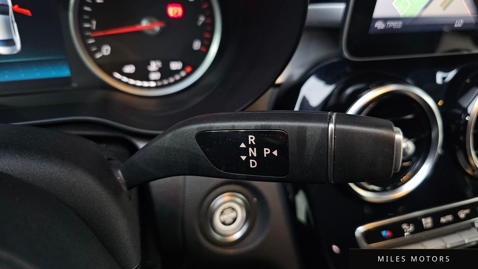 Mercedes-Benz C-Class W205 2019 — миниатюра 11