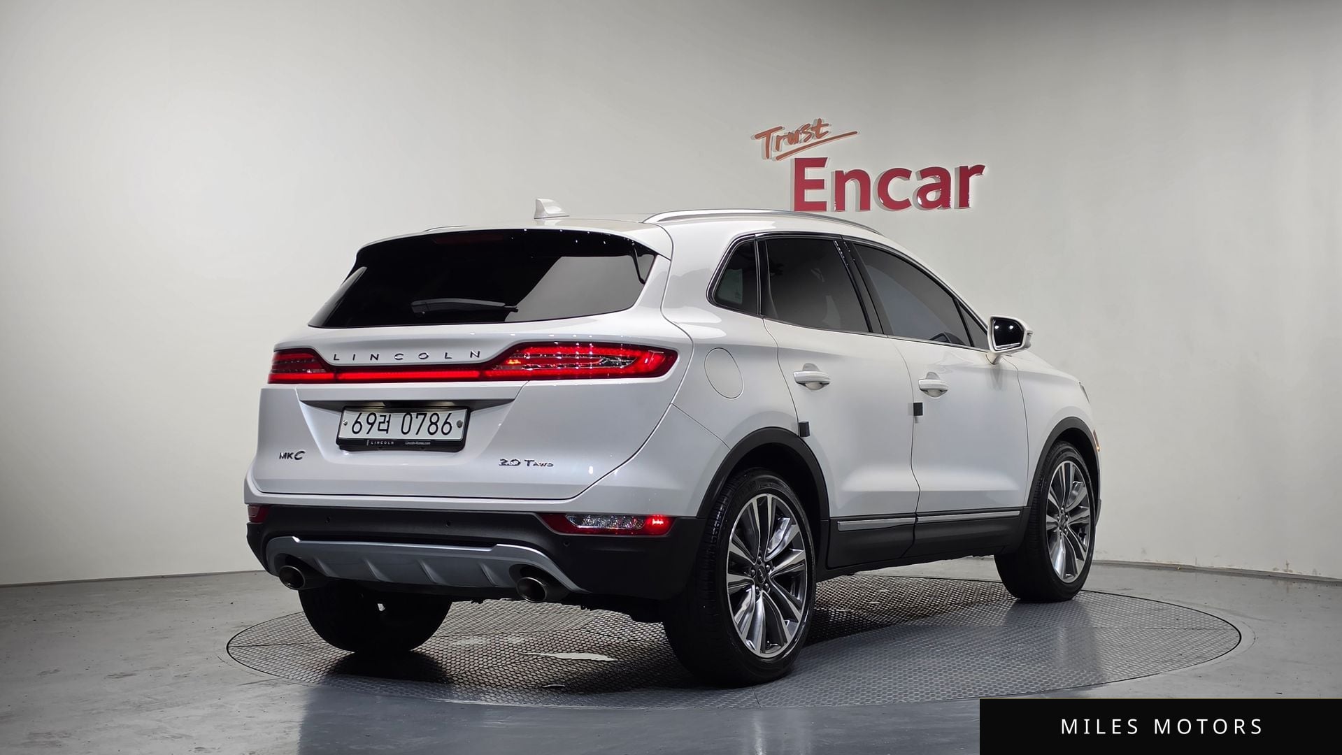 Lincoln MKC 2017 — миниатюра 2