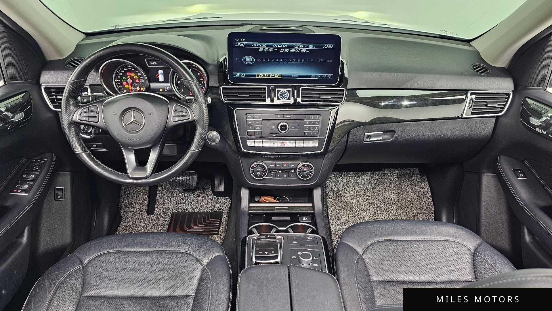 Mercedes-Benz GLE-Class W166 2017 — миниатюра 10