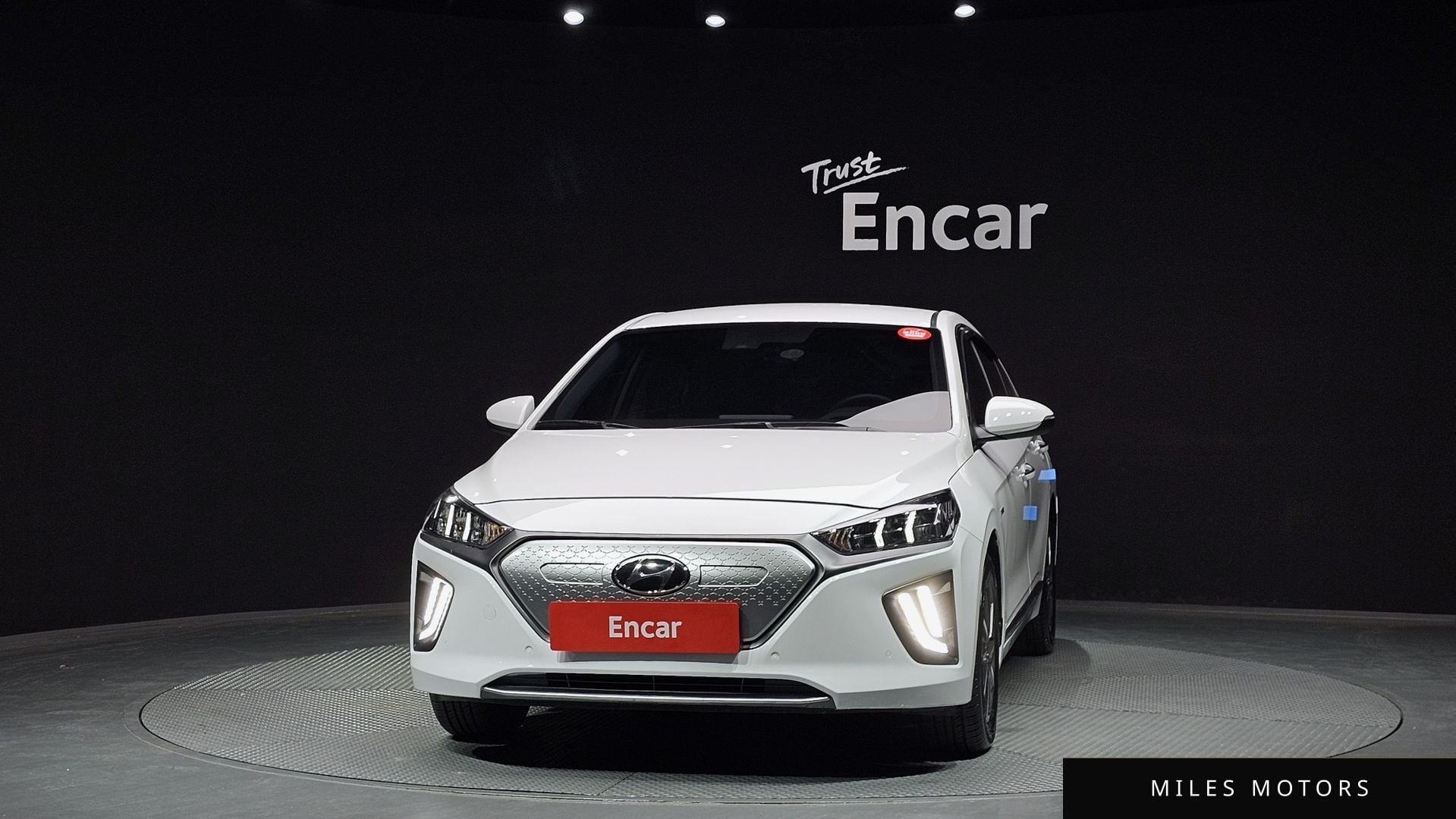 Hyundai Ioniq 2020 — миниатюра 3