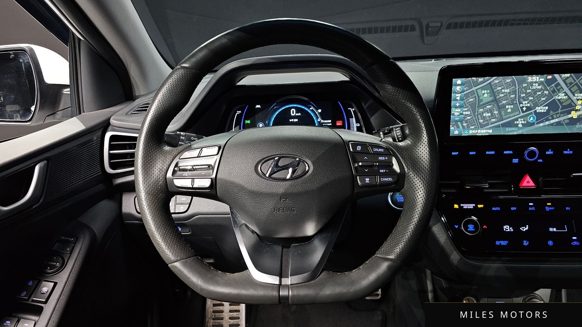 Hyundai Ioniq 2020 — миниатюра 10