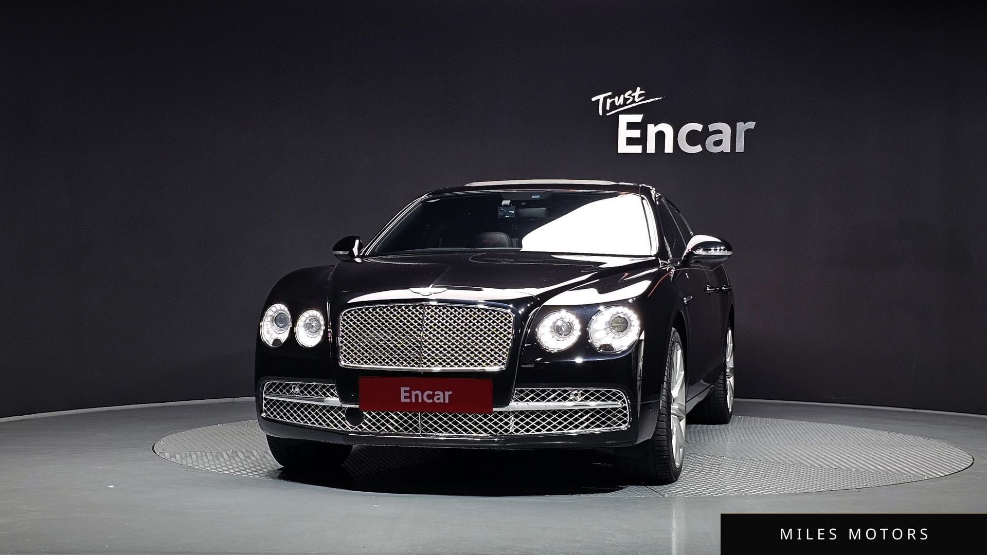 Bentley Flying Spur 2016 — миниатюра 3