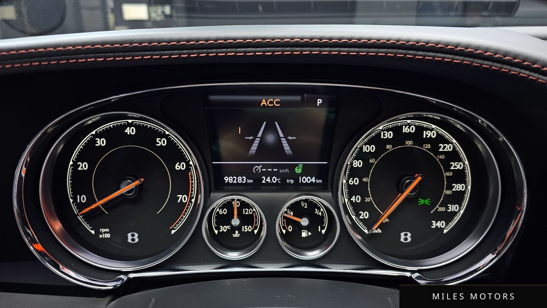Bentley Flying Spur 2016 — миниатюра 8
