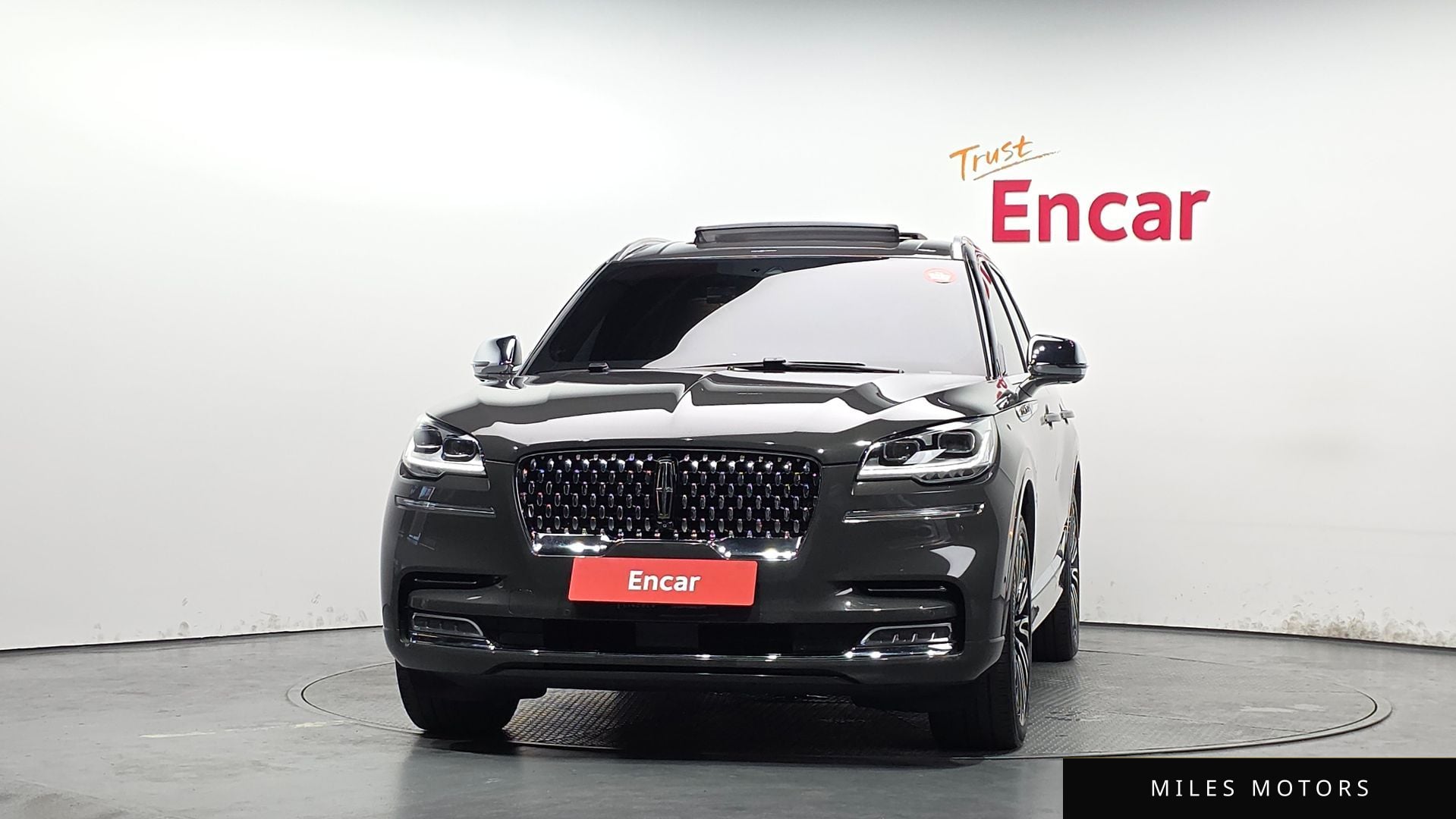 Lincoln Aviator 2022 — миниатюра 3