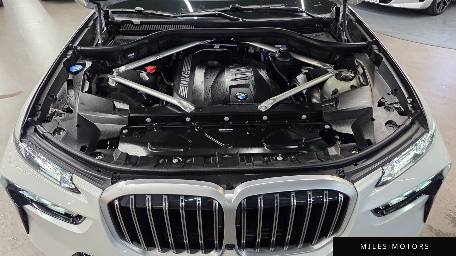 BMW X7 (G07) 2025 — миниатюра 6