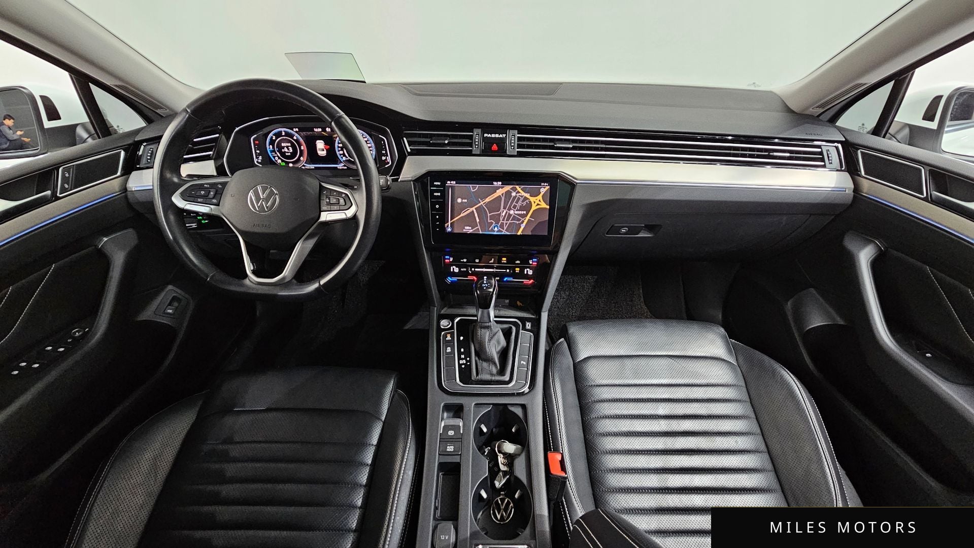 Volkswagen Passat 2022 — миниатюра 10