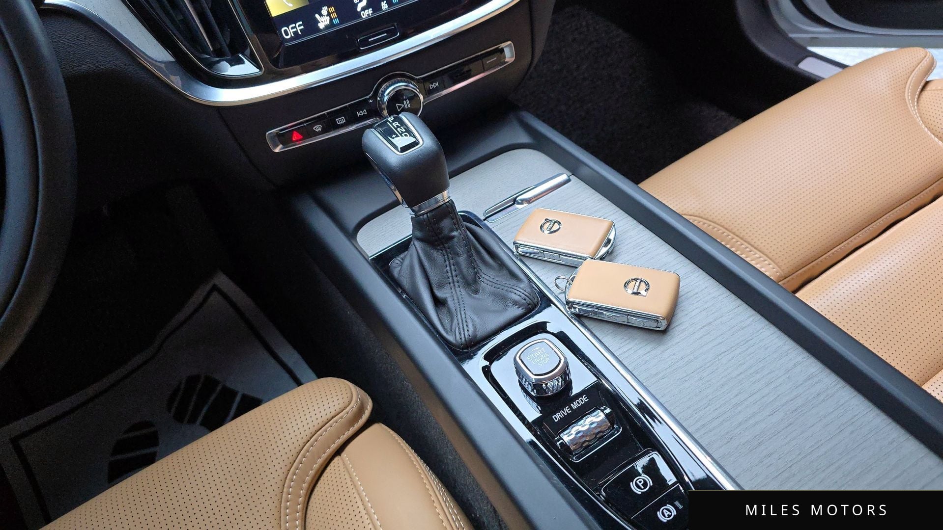Volvo V60 2020 — миниатюра 11
