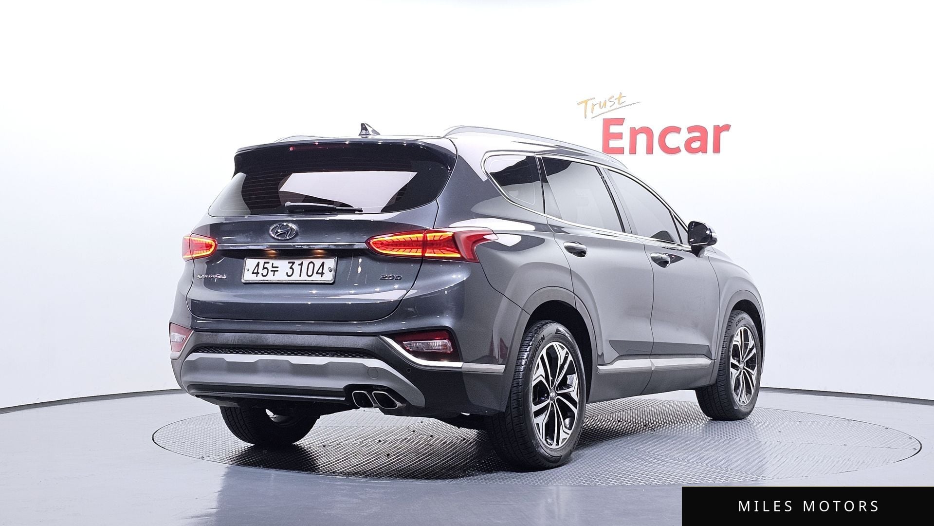 Hyundai Santafe 2019 — миниатюра 2