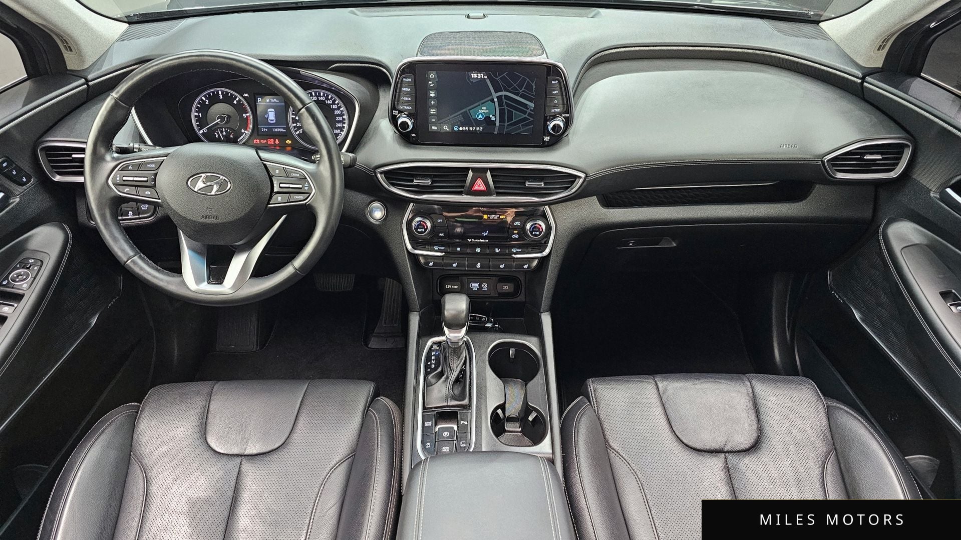 Hyundai Santafe 2019 — миниатюра 10