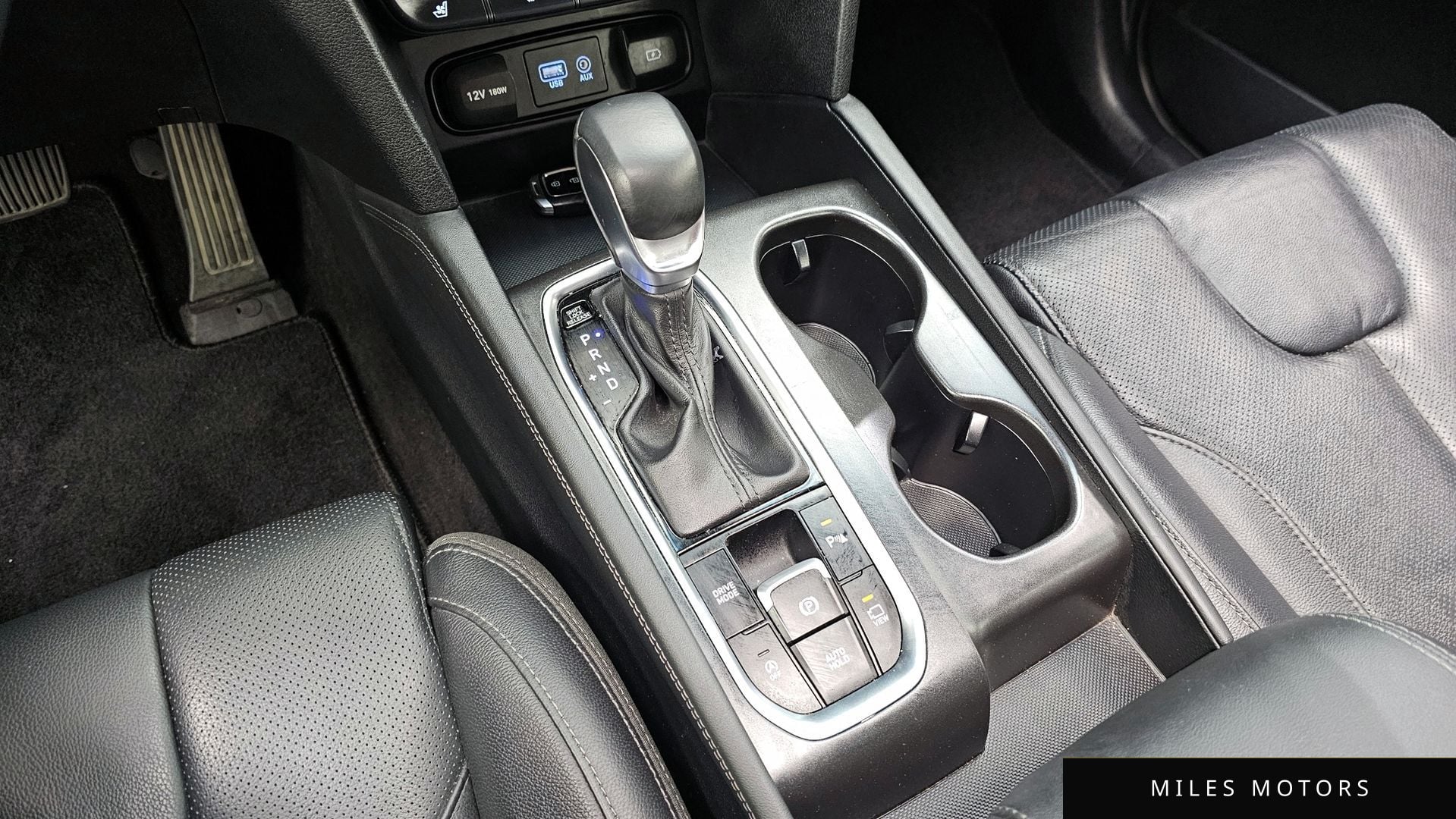 Hyundai Santafe 2019 — миниатюра 12