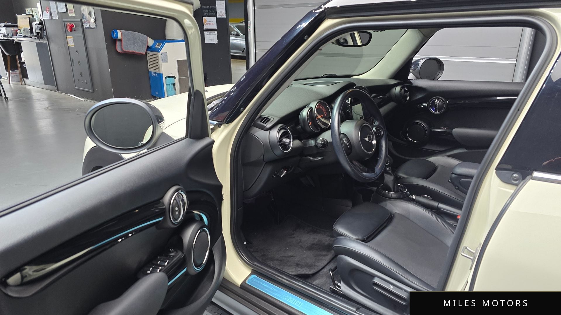 MINI Cooper 2015 — миниатюра 10