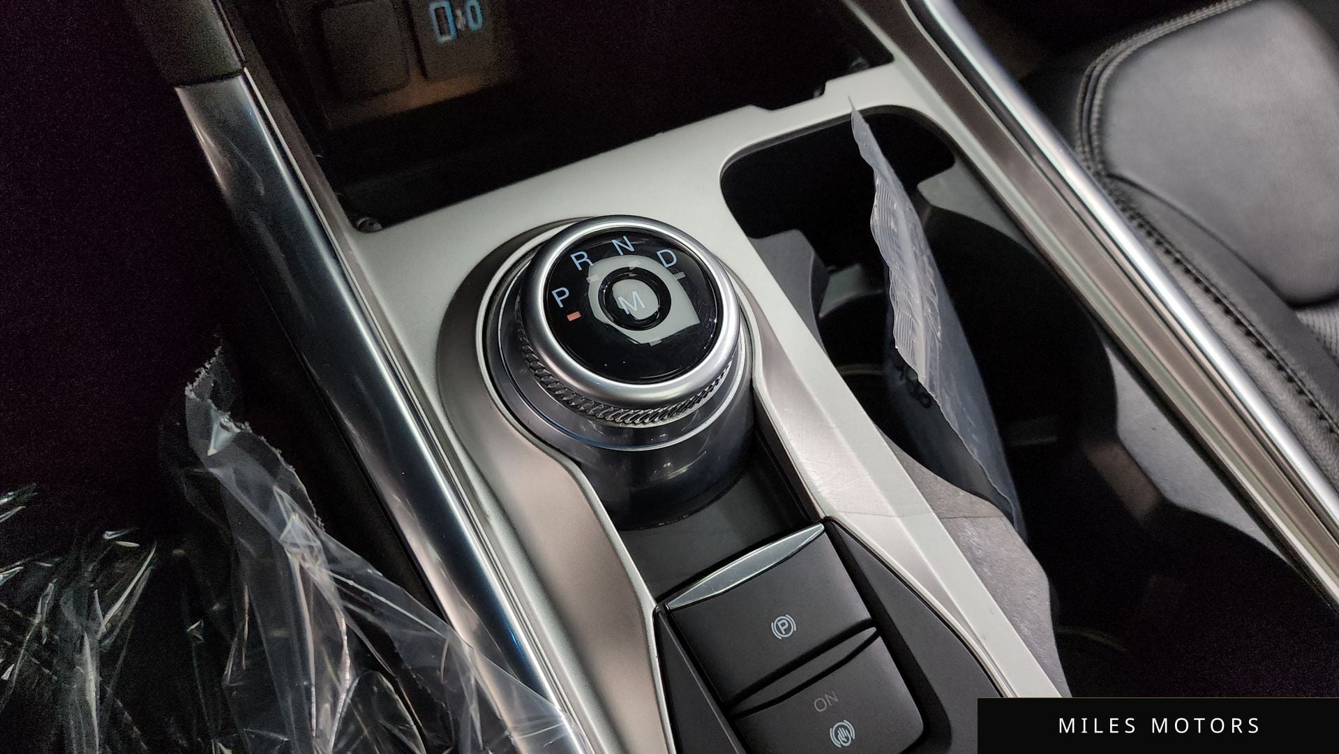 Ford Explorer 2020 — миниатюра 12