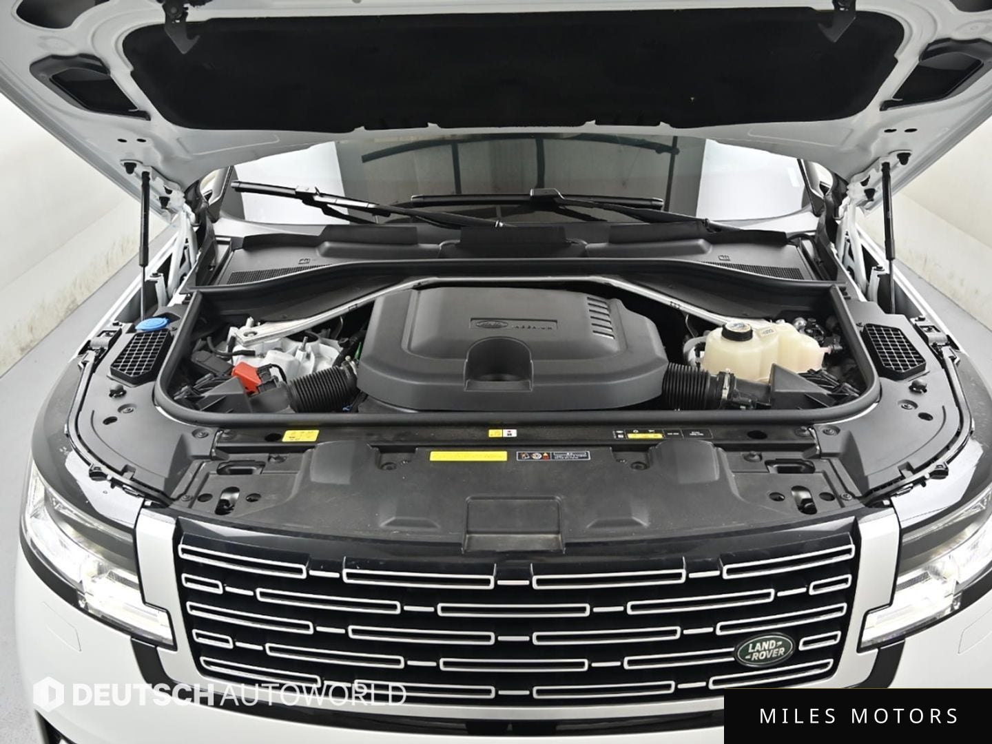 Land Rover Range Rover 2024 — миниатюра 6