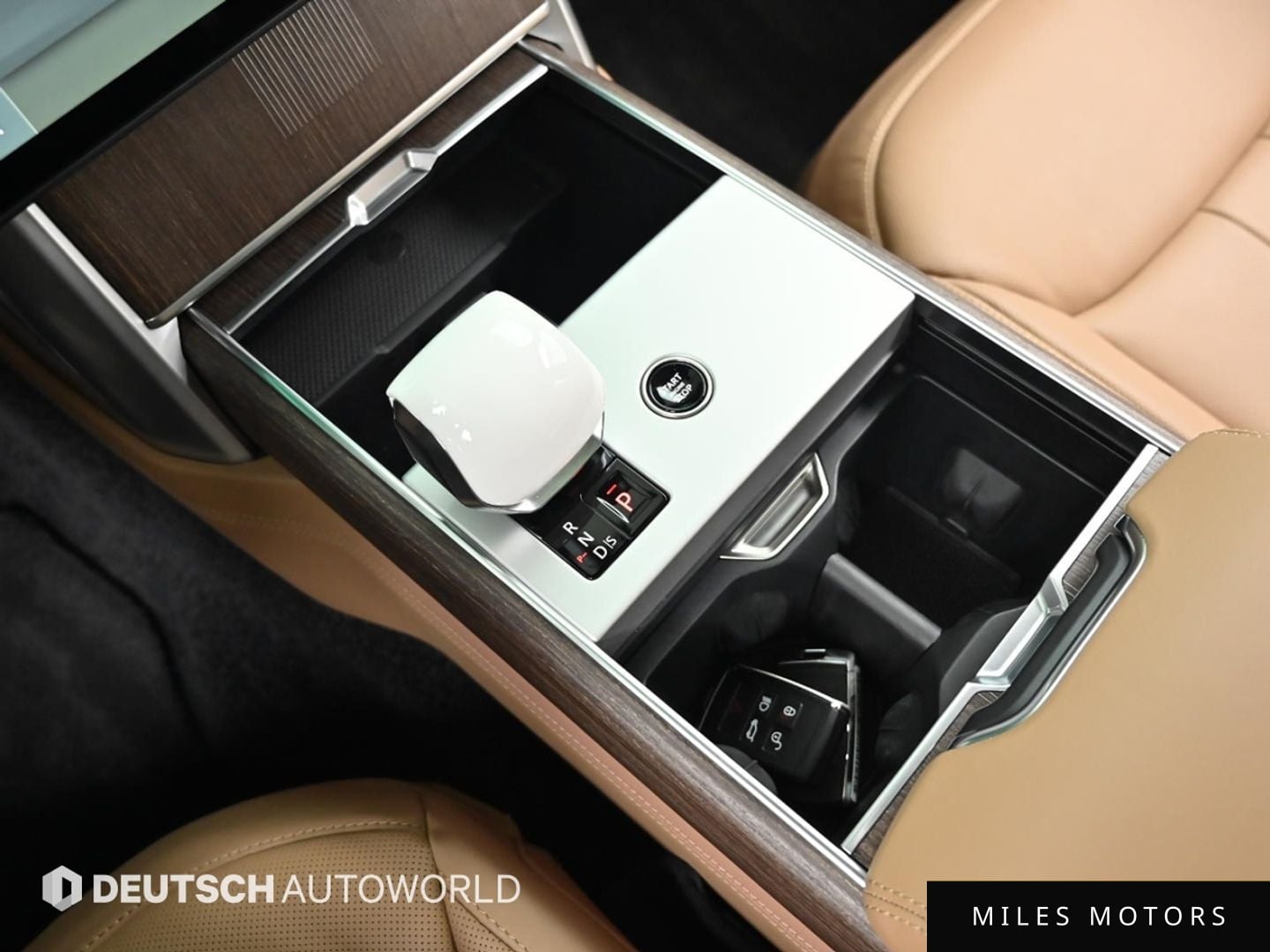 Land Rover Range Rover 2024 — миниатюра 9