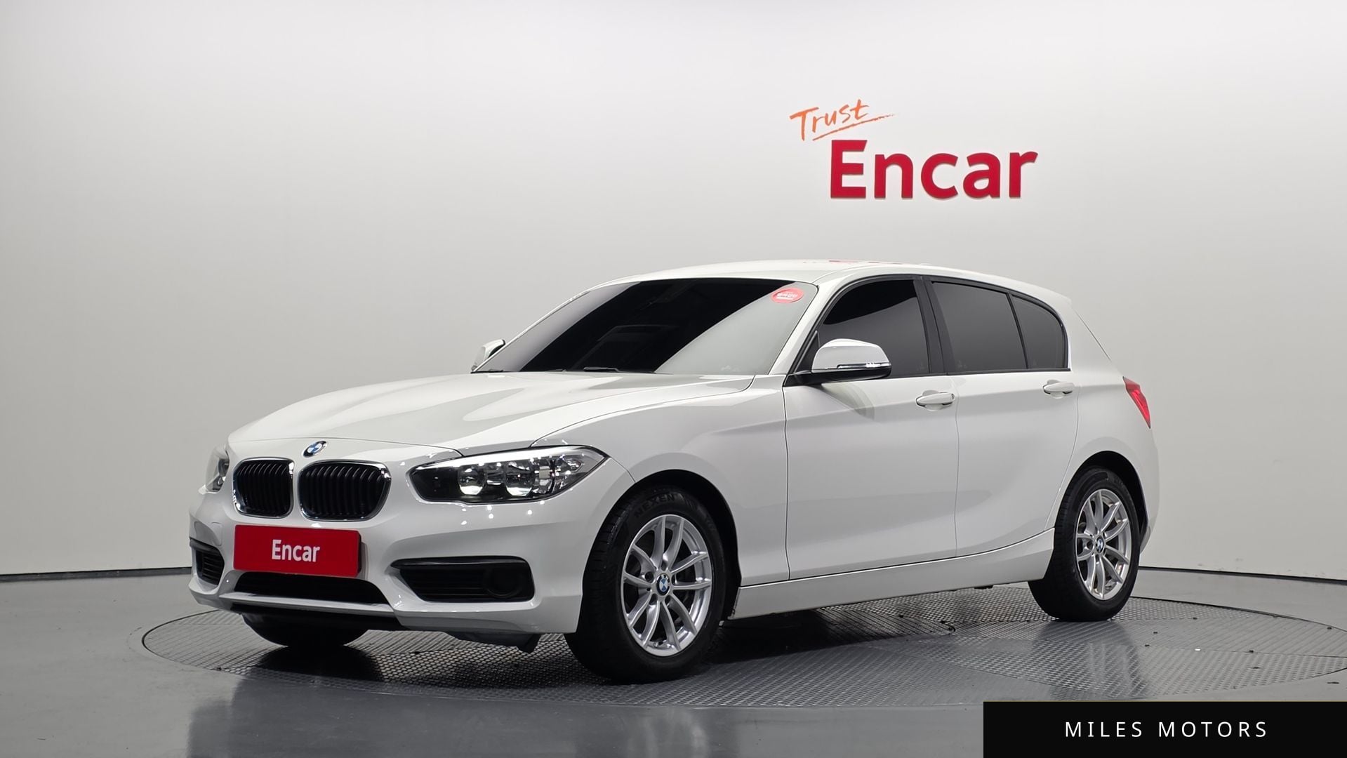 BMW 1 Series (F20) 2018 — фото 1 из 12