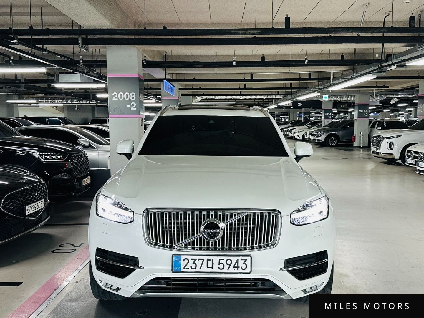Volvo XC90 2018 — миниатюра 2